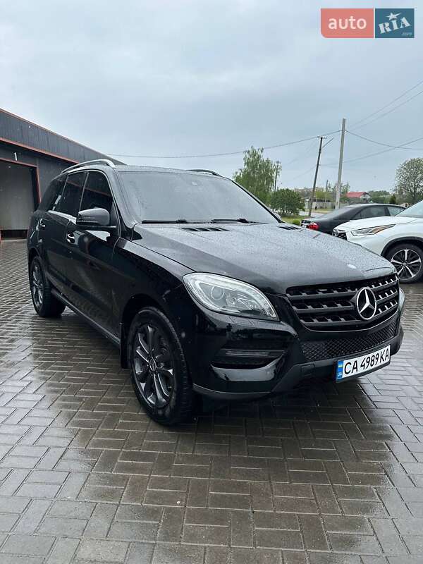 Внедорожник / Кроссовер Mercedes-Benz M-Class 2013 в Днепре фото 4 Внедорожник / Кроссовер Mercedes-Benz M-Class 2013 в Днепре