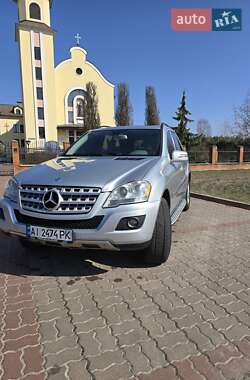 Позашляховик / Кросовер Mercedes-Benz M-Class 2010 в 