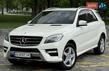 Позашляховик / Кросовер Mercedes-Benz M-Class 2013 в Харкові
