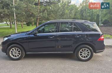Внедорожник / Кроссовер Mercedes-Benz M-Class 2012 в Львове