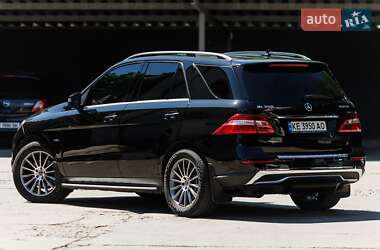 Внедорожник / Кроссовер Mercedes-Benz M-Class 2012 в 