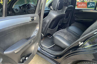 Позашляховик / Кросовер Mercedes-Benz M-Class 2006 в 