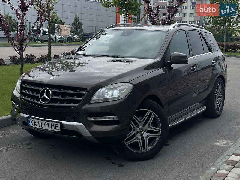 Внедорожник / Кроссовер Mercedes-Benz M-Class 2012 в Днепре
