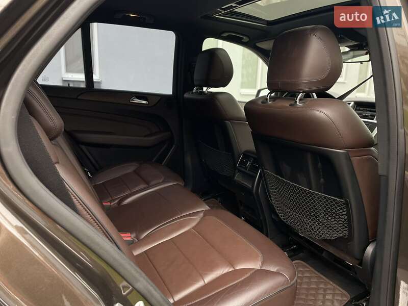 Внедорожник / Кроссовер Mercedes-Benz M-Class 2012 в Днепре
