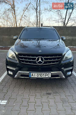 Mercedes-Benz M-Class 2014