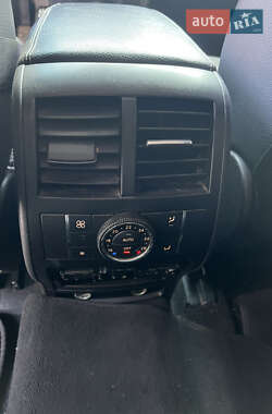 Внедорожник / Кроссовер Mercedes-Benz M-Class 2006 в 
