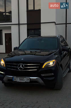 Внедорожник / Кроссовер Mercedes-Benz M-Class 2013 в 
