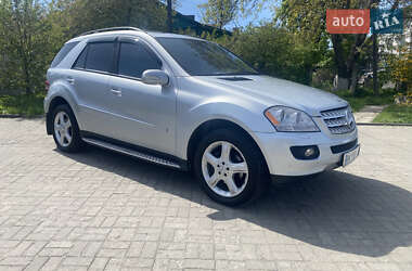 Позашляховик / Кросовер Mercedes-Benz M-Class 2007 в Рівному