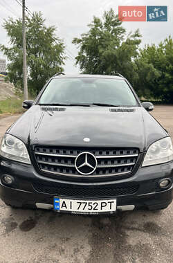 Внедорожник / Кроссовер Mercedes-Benz M-Class 2007 в 
