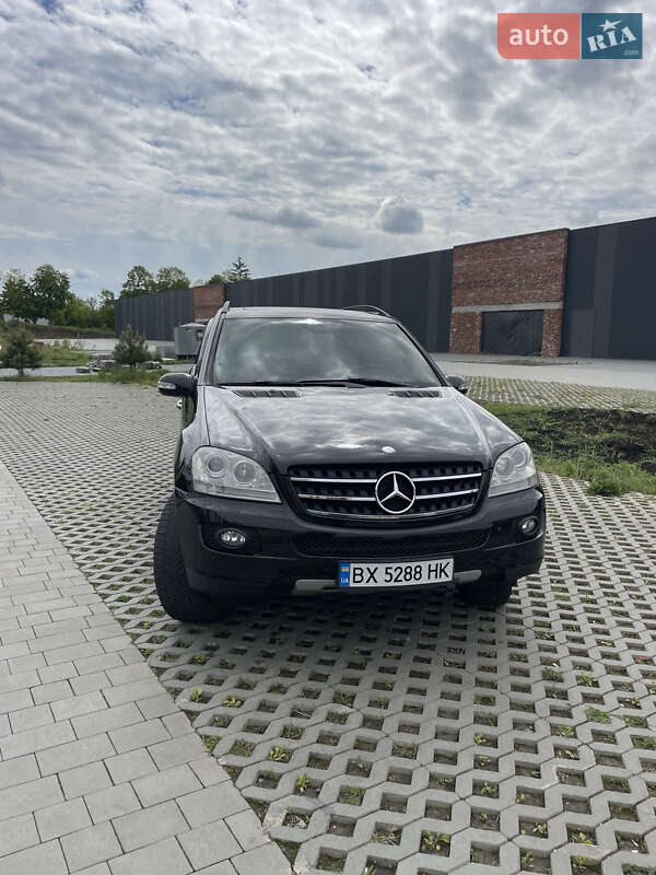 Позашляховик / Кросовер Mercedes-Benz M-Class 2007 в Хмельницькому