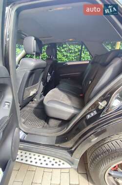 Внедорожник / Кроссовер Mercedes-Benz M-Class 2006 в 