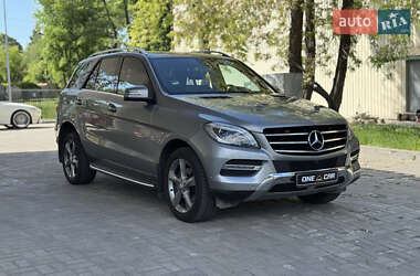 Внедорожник / Кроссовер Mercedes-Benz M-Class 2014 в 
