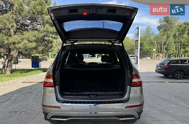 Внедорожник / Кроссовер Mercedes-Benz M-Class 2014 в 