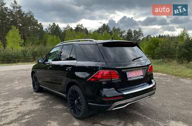 Внедорожник / Кроссовер Mercedes-Benz M-Class 2012 в 
