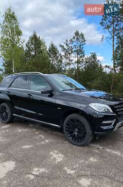 Mercedes-Benz M-Class 2012