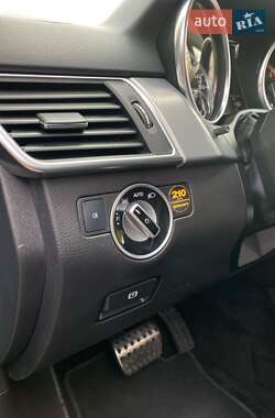 Внедорожник / Кроссовер Mercedes-Benz M-Class 2012 в 