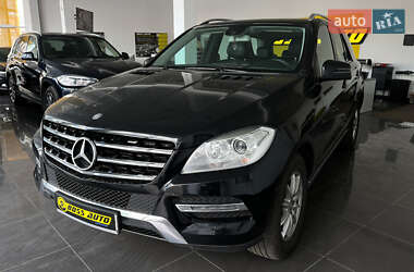 Внедорожник / Кроссовер Mercedes-Benz M-Class 2013 в 