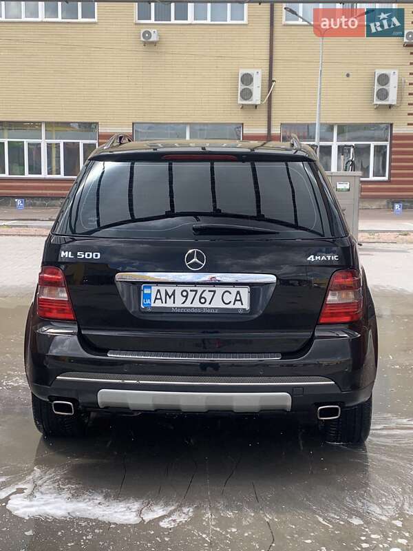 Внедорожник / Кроссовер Mercedes-Benz M-Class 2005 в Житомире фото 4 Внедорожник / Кроссовер Mercedes-Benz M-Class 2005 в Житомире