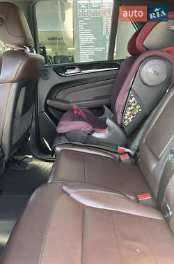 Позашляховик / Кросовер Mercedes-Benz M-Class 2011 в 