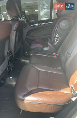 Позашляховик / Кросовер Mercedes-Benz M-Class 2011 в 