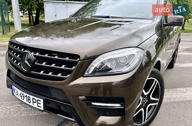 Mercedes-Benz M-Class 2011 Mercedes-Benz M-Class 2011