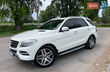Mercedes-Benz M-Class 2012 Mercedes-Benz M-Class 2012
