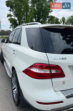 Внедорожник / Кроссовер Mercedes-Benz M-Class 2012 в 