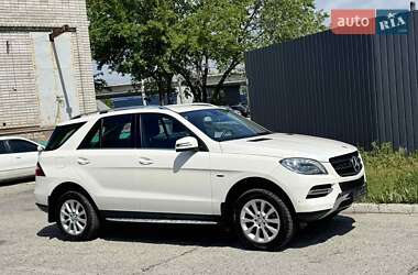 Позашляховик / Кросовер Mercedes-Benz M-Class 2014 в Костянтинівці