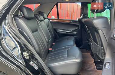 Позашляховик / Кросовер Mercedes-Benz M-Class 2007 в 