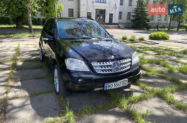Внедорожник / Кроссовер Mercedes-Benz M-Class 2006 в 