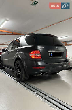 Внедорожник / Кроссовер Mercedes-Benz M-Class 2008 в 