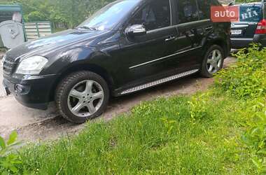 Внедорожник / Кроссовер Mercedes-Benz M-Class 2006 в 