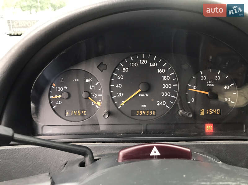 Внедорожник / Кроссовер Mercedes-Benz M-Class 2003 в Бурштыне