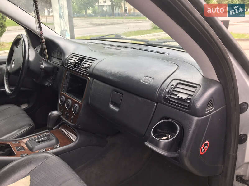 Внедорожник / Кроссовер Mercedes-Benz M-Class 2003 в Бурштыне