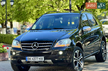 Внедорожник / Кроссовер Mercedes-Benz M-Class 2007 в Межгорье