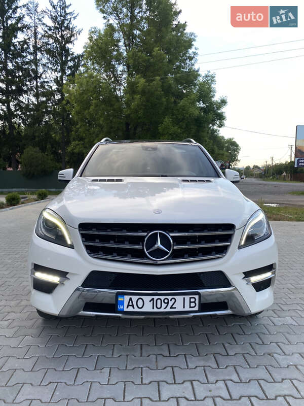 Mercedes-Benz M-Class 2014