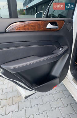 Внедорожник / Кроссовер Mercedes-Benz M-Class 2014 в 