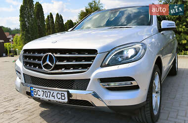 Mercedes-Benz M-Class 2013 Mercedes-Benz M-Class 2013