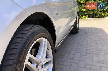 Позашляховик / Кросовер Mercedes-Benz M-Class 2013 в 