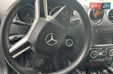 Внедорожник / Кроссовер Mercedes-Benz M-Class 2009 в 