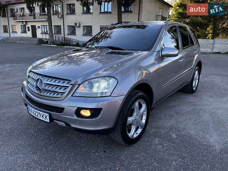Mercedes-Benz M-Class 2008