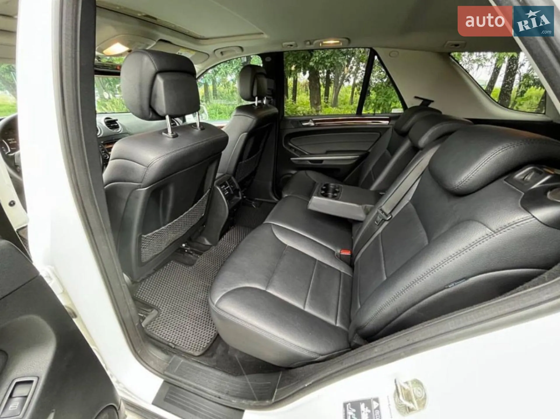 2010 Mercedes-Benz M-klasse - мініатюра 11