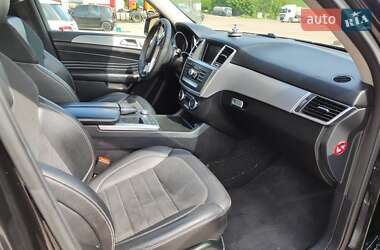 Внедорожник / Кроссовер Mercedes-Benz M-Class 2012 в 