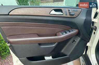 Внедорожник / Кроссовер Mercedes-Benz M-Class 2013 в 