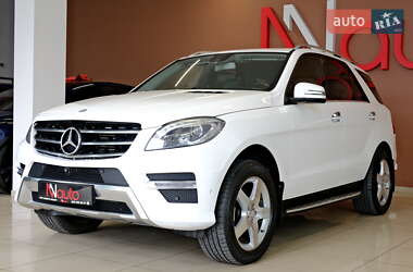 Внедорожник / Кроссовер Mercedes-Benz M-Class 2014 в 