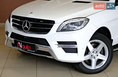 Внедорожник / Кроссовер Mercedes-Benz M-Class 2014 в 