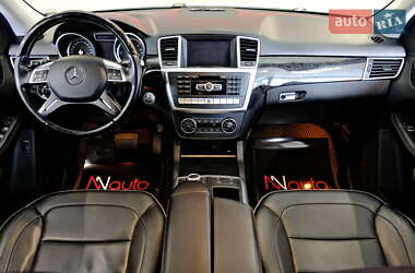 Внедорожник / Кроссовер Mercedes-Benz M-Class 2014 в 