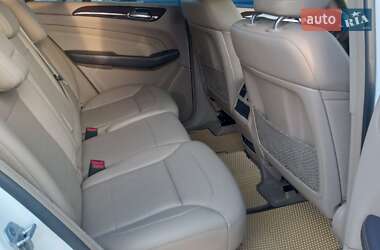 Внедорожник / Кроссовер Mercedes-Benz M-Class 2013 в 