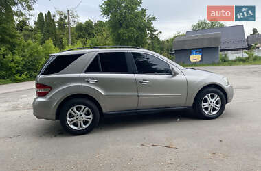 Внедорожник / Кроссовер Mercedes-Benz M-Class 2008 в 