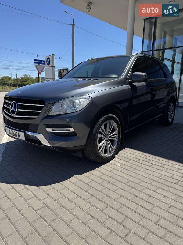Внедорожник / Кроссовер Mercedes-Benz M-Class 2012 в Запорожье